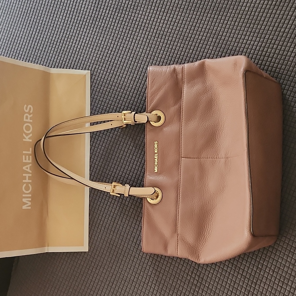 Michael KORS Pink Leather Tote Bag, USED